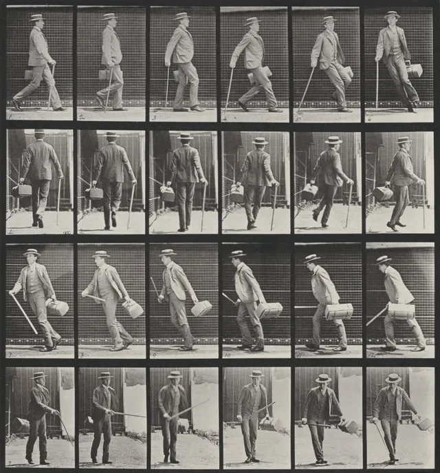 Stills In Motion wallpaper: Walking and turning around rapidly 1887